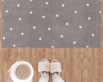 Large washable doormat white dots