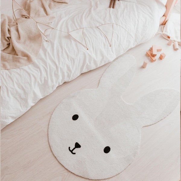 Lapin de tapis lavable pour enfants