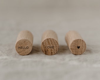 Wall hook Hello Love in a set of 3