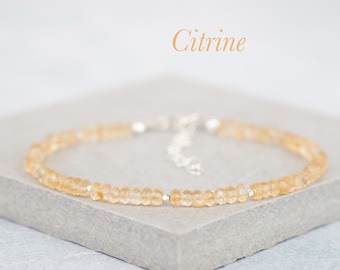 Pulsera delicada de citrino en oro laminado de 14k / plata de ley 925, pulsera minimalista apilable con delicada gema amarilla, piedra natal de noviembre