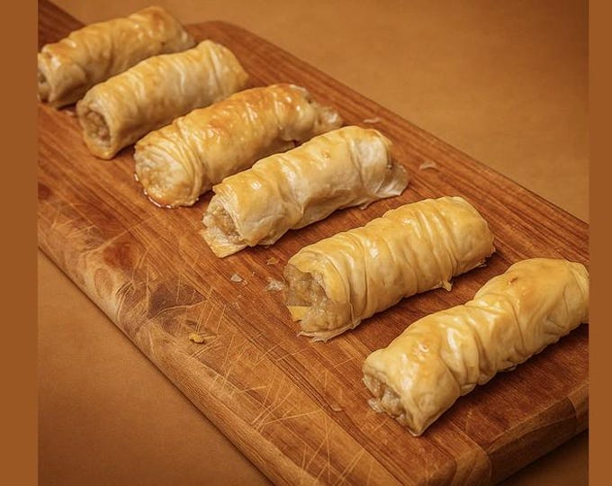 Baklava Rolls (18) – Phyllo Dough, Walnuts, Cinnamon