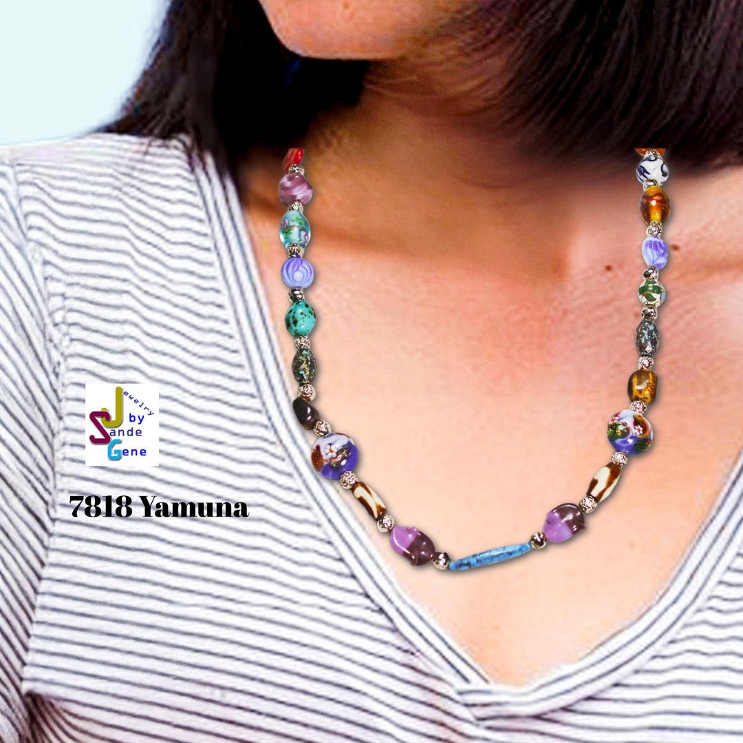 マルチカラービーズのシンプルなネックレス - Etsy 日本