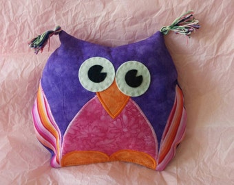 Easy Owl Plushie Digital Sewing Pattern PDF- Make your Own!Beginner level, Free Motion or Hand Embroidery Pattern