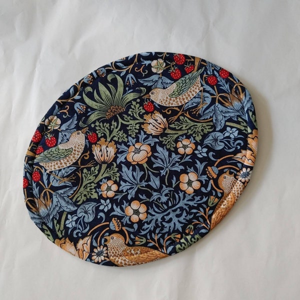 Ajouter uniquement. Coussin chaud isolé rouge, marron, bleu marine Strawberry Thief, coussin chaud classique William Morris Bird Print pour sous le thé confortable, confortable.