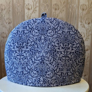 William Morris Acorn Print Tea Cosy: Double Insulated 4-6 Cup Teapot Cover