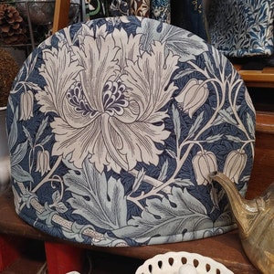 Larger or Smaller Double Insulated Honeysuckle and Tulip Tea Cosy, William Morris Cozy in Blue, Cream, Ink Grey. 2-4 or 4-6 Cup Teapot Cover