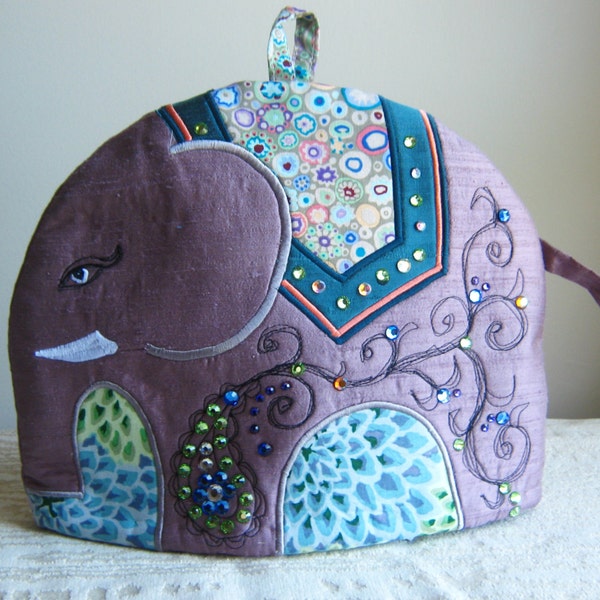 Sewing Pattern PDF for Elephant Tea Cosy/Cozy. Downloadable Digital Pattern- Make your Own! Free Motion Embroidery Design. Beginner Level