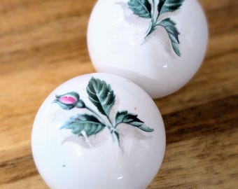 1 pomo vintage con forma de rosa, pomo floral para gabinete, pomo vintage para cajón, pomo con forma de globo, pomo de cerámica blanca para muebles, pomo redondo con forma de flor.