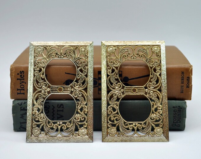 2 Stunning Vintage Metal Outlet Covers Ornate Floral Etsy