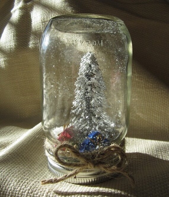 Items similar to Christmas Winter Dream SnowGlobe on Etsy