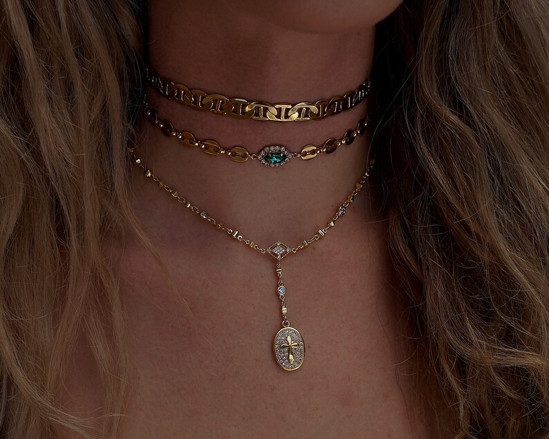 The DNA Choker