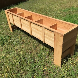Raised Cedar Planter box (DIY plans)