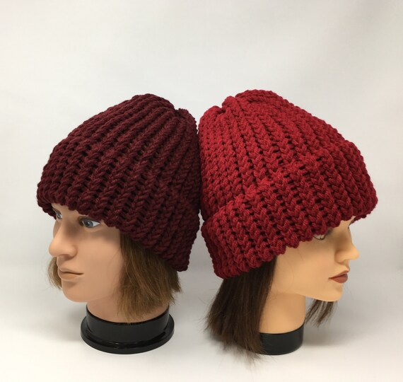 Burgundy winter hat Outlet