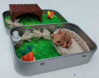 Altoids tin playset 3D articulated rabbit bunny brown