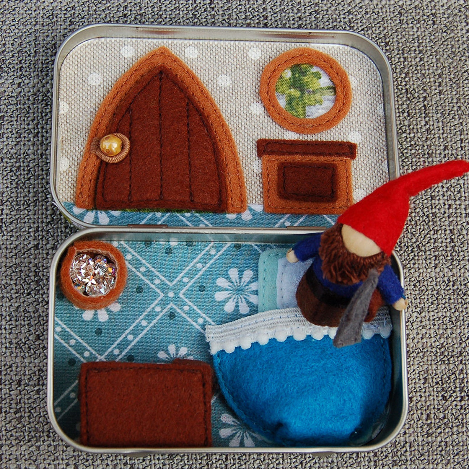 PDF Pattern & Tutorial Little Gnome in Altoid Tin Box Etsy UK
