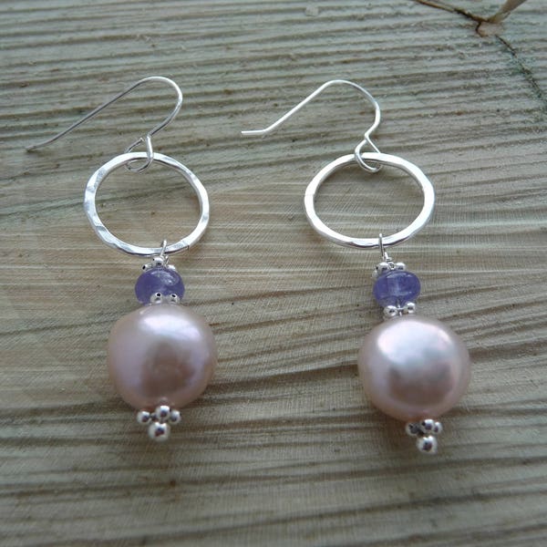 Hammered hoop with dusky pink pearl and tanzanite drop sterling silver earrings