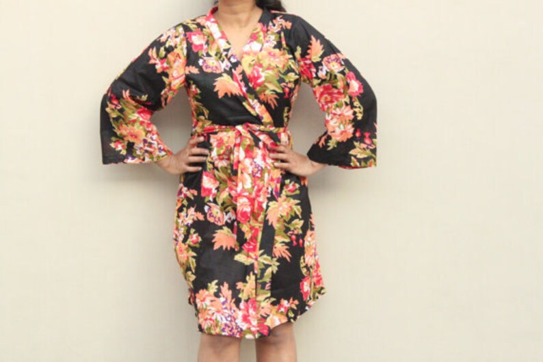 bridal spa robe CUSTOM maid of honor Bridesmaids beach cover up bride dressing up robe Floral kimono crossover robe