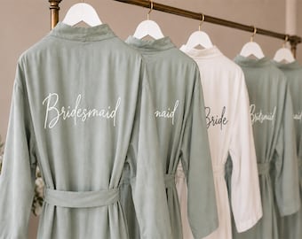 Cotton Bridesmaid robes, set of 5, 4, 3, 2, 6, 7, 8, 9, 10 Embroidered monogrammed.