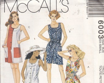 Mist Rompers Jumpsuits in twee lengtes Vintage McCall's 6003 Naaipatroon Maat Ex Small 6 8 Onbesneden