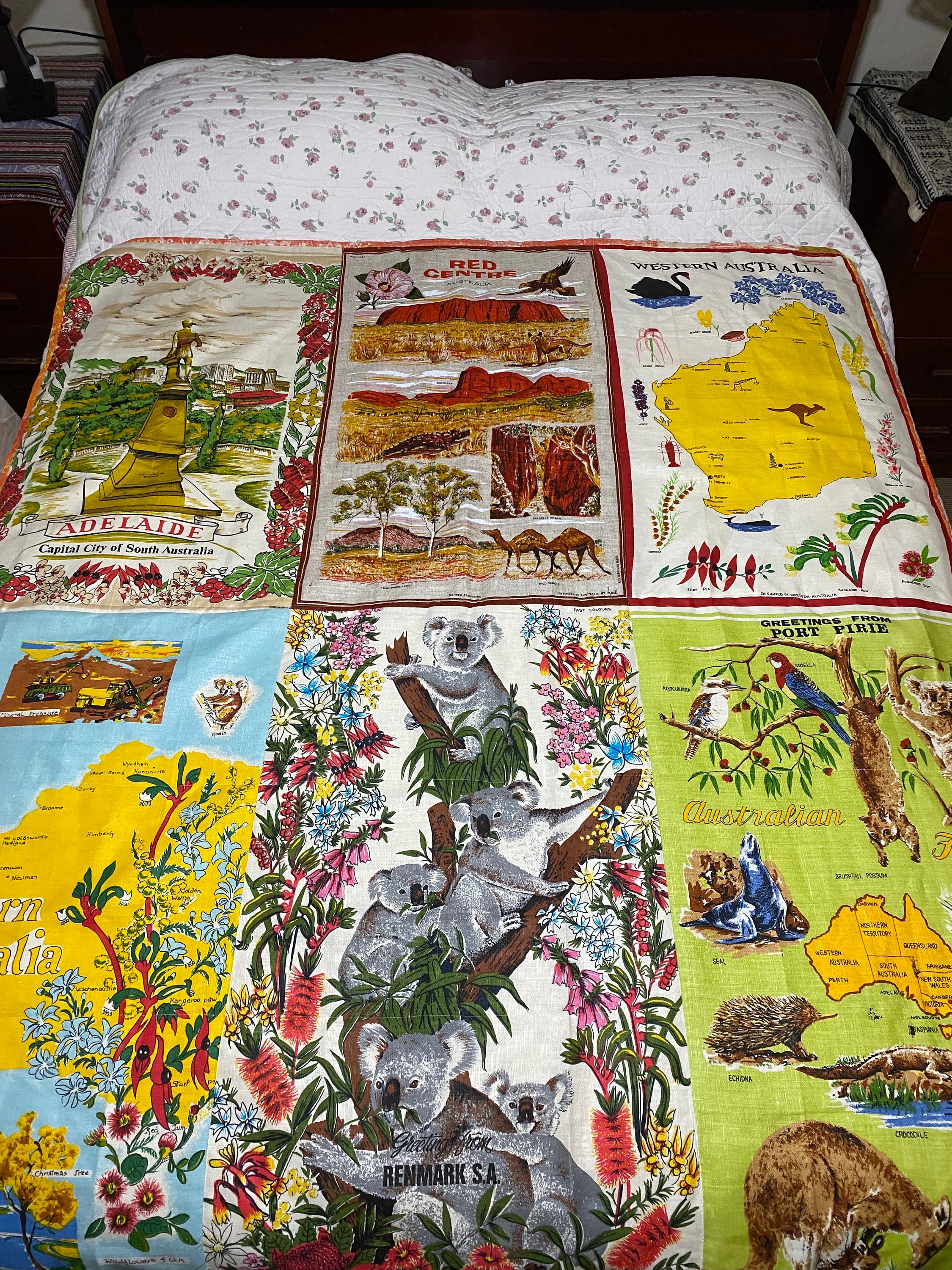 torchon vintage, tapis de pique-nique en lin fait main « Australiana », 135 cm x 160 cm cm, motifs anciens multicolores