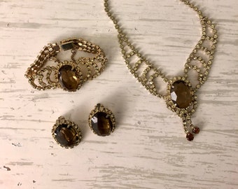 Vintage 1950s Jewelry Set // Glamorous Costume Jewelry // Topaz Cut Glass and Champagne Rhinestone // Matching Necklace Earrings Bracelet