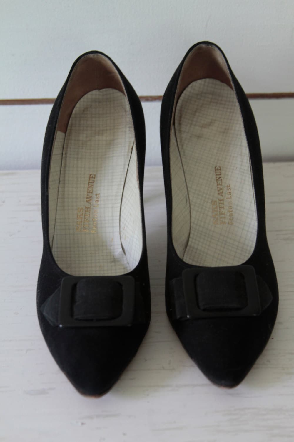 Vintage Saks Fifth Avenue Fenton Black Suede Heels Pumps 8.5 - Etsy