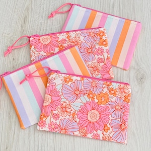 Mini pochette zippée - à fleurs ou à rayures - petite pochette pour accessoires de voyage, porte-monnaie, porte-boutons, cadeau pour elle, pochette rose et lilas, porte-cartes cadeau