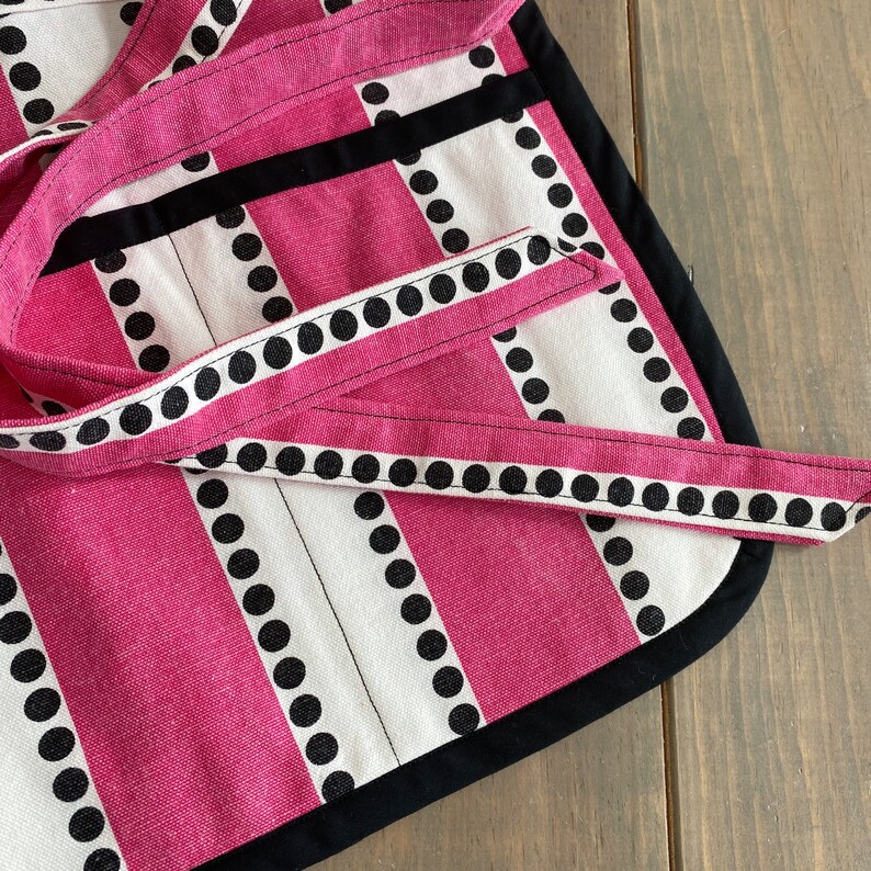 Women\u2019s canvas half apron with pockets handy tie half apron vendor apron teachers apron gardener apron craft apron barista style apron