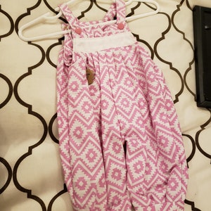 Adorable, Customizable newborn Overalls Romper size nb Pink Aztec Print image 10