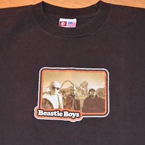 Vintage Beastie Boys 1998 Concert Tour Hello Nasty T-shirt Vintage Beastie Boys 1998 Concert Tour Hello Nasty T-shirt