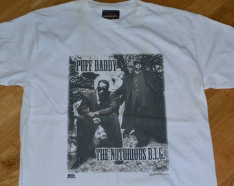 1990's The NOTORIOUS B.I.G. & Puff Daddy vintage hip-hop gangsta rap 1997 concert tee t-shirt (L/XL) Large BIG P-Diddy Biggie Smalls Mase