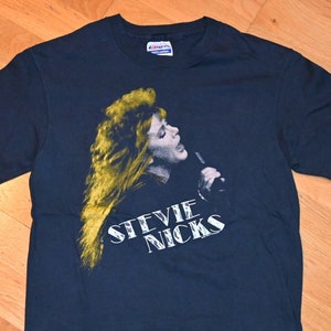 1980&#39;s STEVIE NICKS vintage rare concert 1986 TOUR original rock band tee t-shirt MiNT (S/M) Small Fleetwood Mac vtg tshirt GiFT