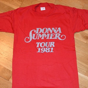 1981 DONNA SUMMER vintage rare disco 70's 80's concert tour tee t-shirt tshirt MiNT (S/M) Medium Small Motown Soul R+B Festival GiFT