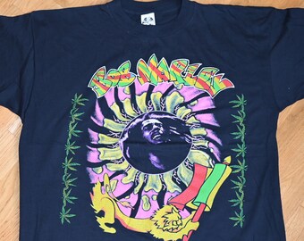 1990's BOB MARLEY vintage rare original 80's 90's Jamaica Reggae Marijuana tee t-shirt (L/XL) X-Large the wailers band concert tour GiFT
