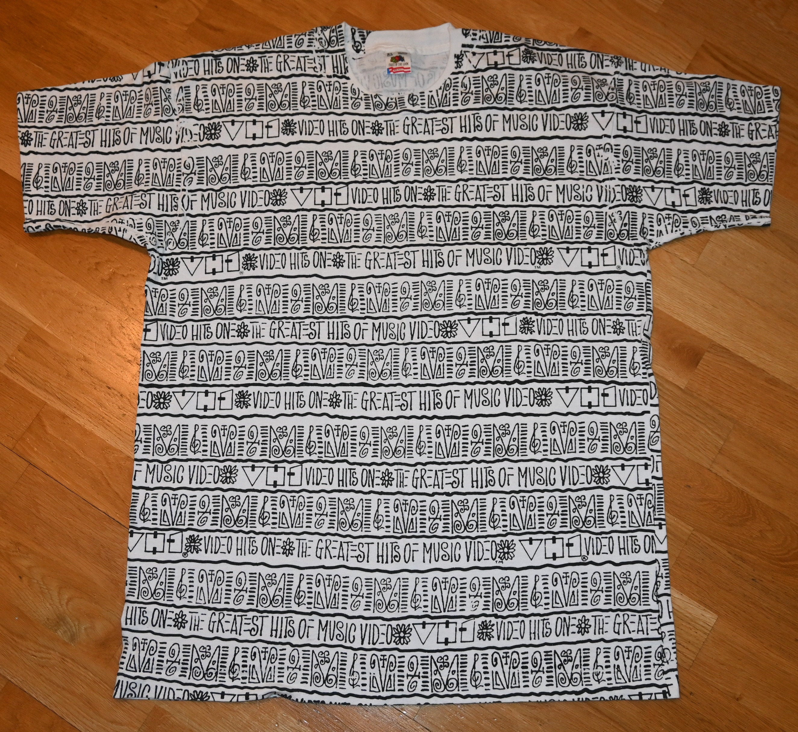 1990's VH1 Vintage Tribal All-over-print Music Videos Tv