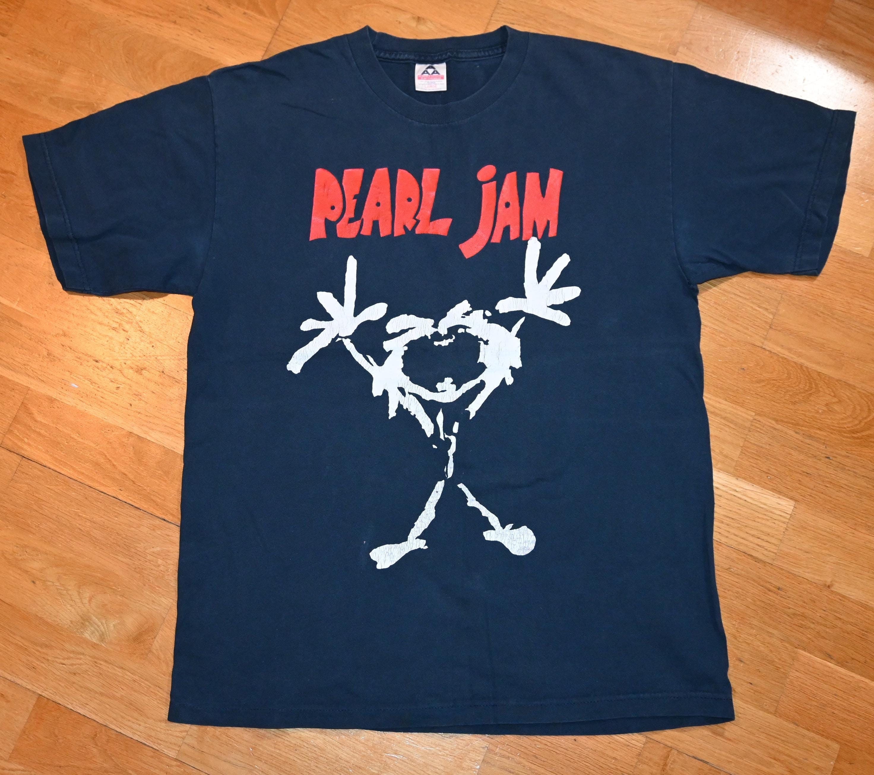 Pearl Jam Tour Shirt - Etsy Pearl Jam Tour Shirt - Etsy