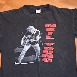 1996 NEIL YOUNG vintage original Rare 1990&#39;s California Tour w/ Patti Smith concert rock band tee t-shirt (XL) X-Large 80&#39;s 90&#39;s Vtg GiFT