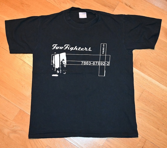 90's USA型 Foo Fighters Tシャツ Nirvana 90´s USA型 Foo Fighters Tシャツ Nirvana