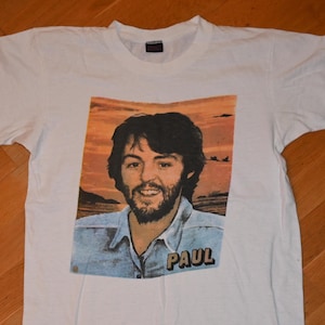1970&#39;s PAUL McCARTNEY vintage original Rare! 1971 WINGS Concert Tour rock band tee t-shirt (M) Medium Vtg The Beatles tshirt GiFT