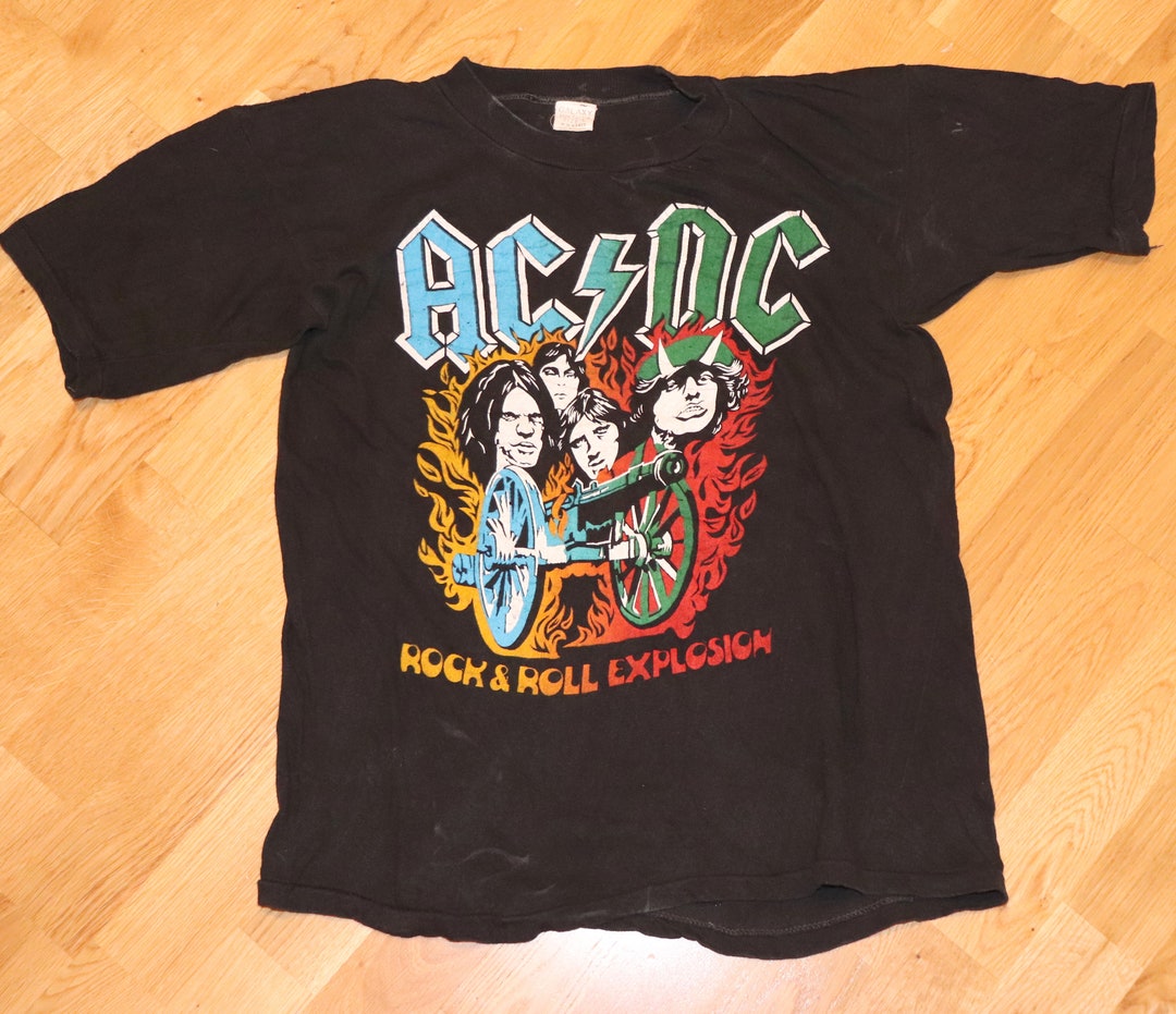 1970's AC/DC Vintage Concert Tour Original Rock-n-roll Band T-shirt Tee ...