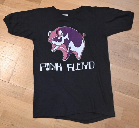 Pink Floyd Animals 77 Tour Logo Unisex T-Shirt Adult Pink Floyd Animals 77 Tour Logo Unisex T-Shirt Adult