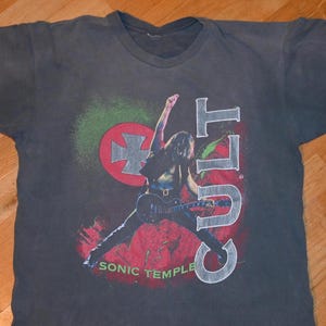 1980&#39;s THE CULT vintage rare original 1989 Tour Goth Rock Metal Band tee t-shirt Sonic Temple (XL) X-Large faded tshirt 80&#39;s 90&#39;s GiFT