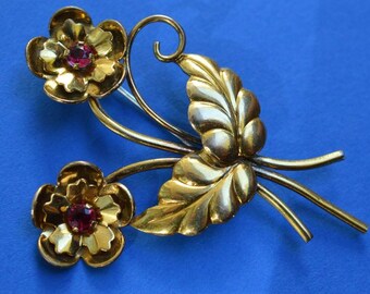 Vintage Pin Brooch Flower Gold Filled Garnet 1950s
