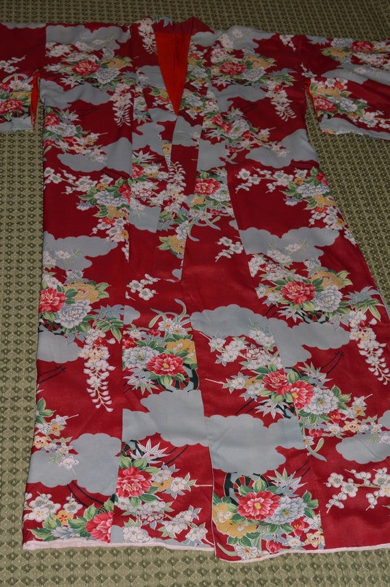 Vintage Silk Japanese Kimono Made in Japan 1930s - image 5