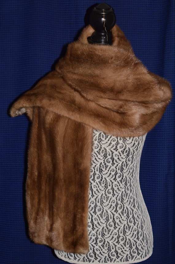 VINTAGE 1950s CHRISTIAN DIOR Pastel Mink Stole - image 1