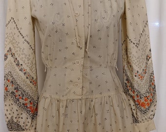 Vintage Dress Summer Beige Flowers Joyce Palmer Made in Canada Size 9-10 1970s
