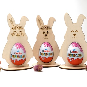 Osterhase Ü-Ei Halter Ostergeschenk personalisiert aus Holz Osterdeko Gastgeschenk Ostern Tischdeko Mitbringsel für Kinder Bild 1