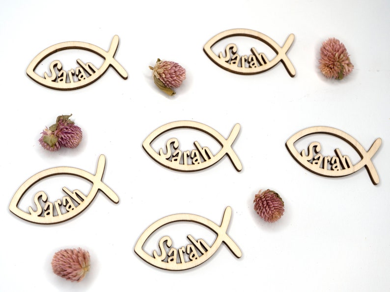 Personalized scattered decoration fish table decoration for baptism, communion, confirmation or confirmation decoration fish with name made of wood CF1 image 1