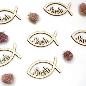 Personalized scattered decoration fish table decoration for baptism, communion, confirmation or confirmation decoration fish with name made of wood CF1 image 2