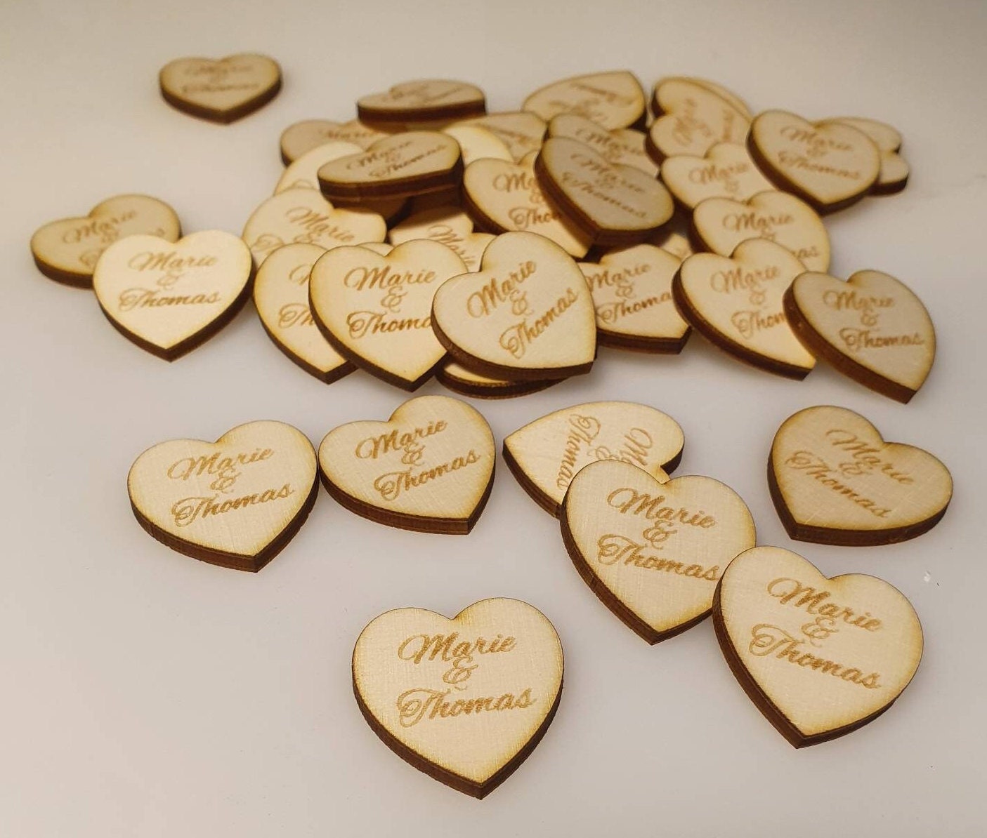 Herzstreudekoration Aus Holz – Kleine Holzherzen Für Tischdeko, Hochzeit & Bastelprojekte